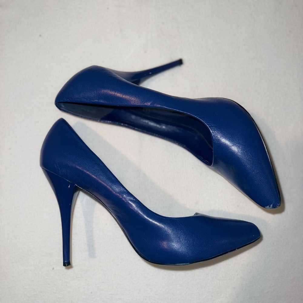 Aldo Classic Blue Heels